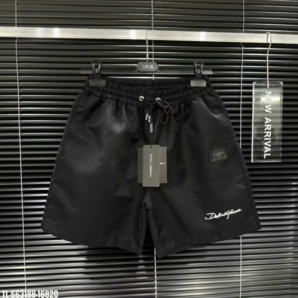 QUẦN SHORT GIÓ NAM DG ĐEN